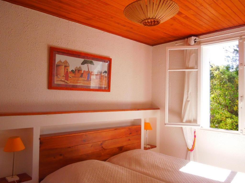 La Luberonne Bed & Breakfast ลูร์มาแร็ง ภายนอก รูปภาพ